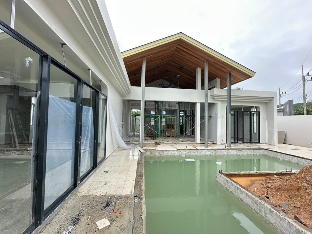 RUNGTIVA Private Pool Villas
